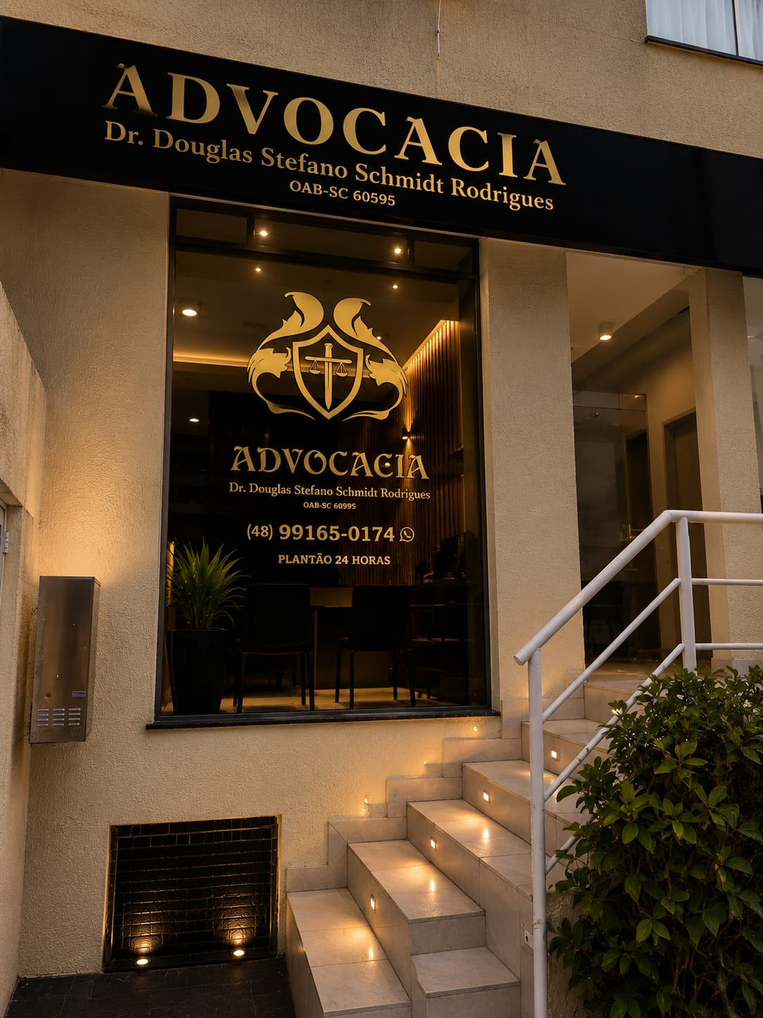 Fachada do Escritório em Itapema